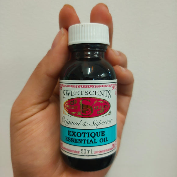 09-EXOTIQUE (Essential oil)