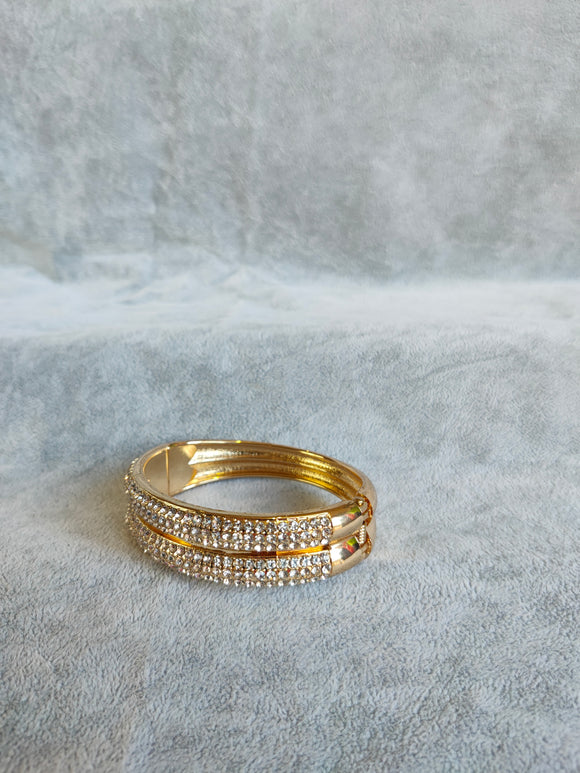 Gold Diamond Bangle (BAB103)