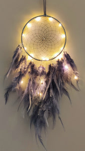 Dream catcher with light