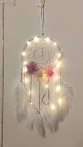 Dream catcher with light